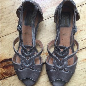 Clarks artisan sandals